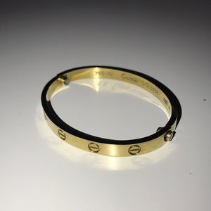 Love Gold Bracelet (FAUX)